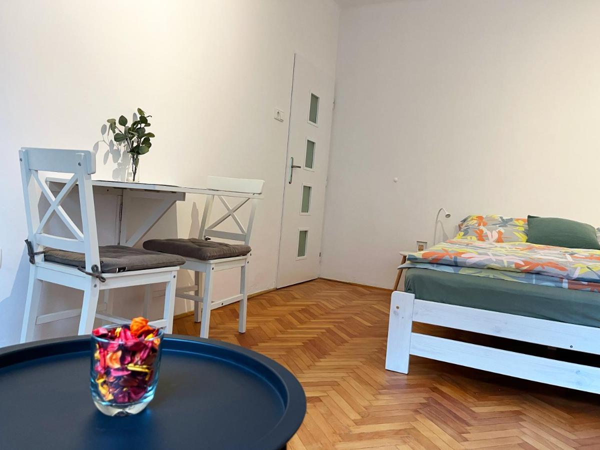 Apartman Pod Vyhlidkou Nové Město nad Metují Bagian luar foto