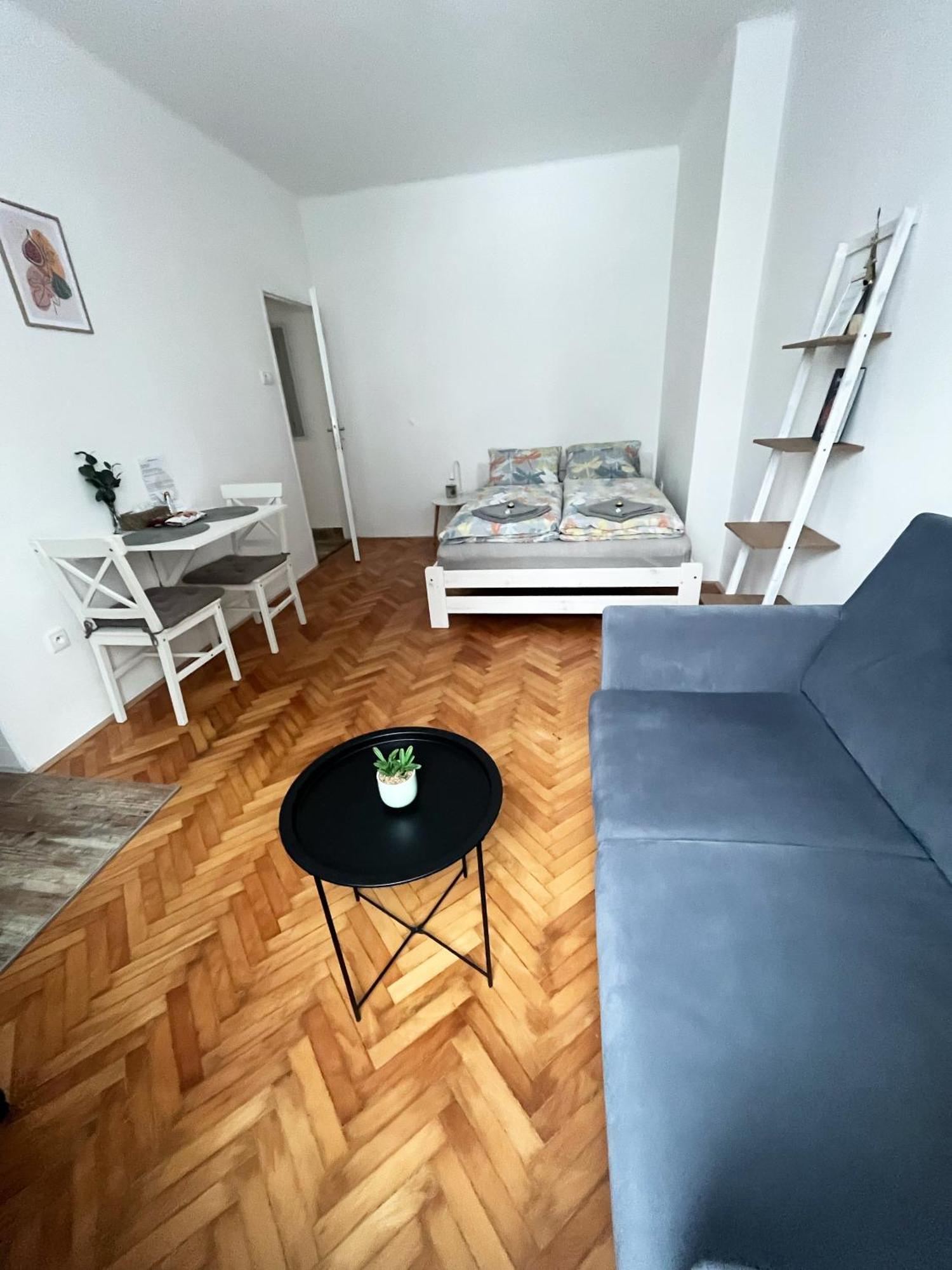 Apartman Pod Vyhlidkou Nové Město nad Metují Bagian luar foto